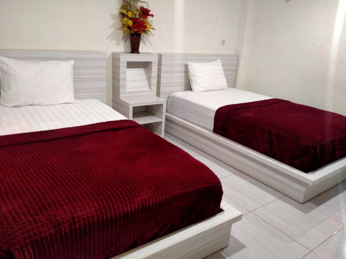 Granada Inn Palu Luaran gambar